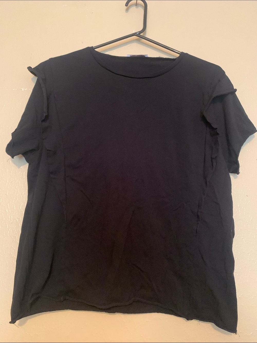 Zara Ruffled at Sleeves Tee (L)